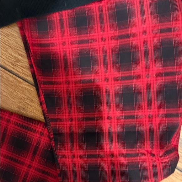 LOFT XL Black Tunic Cowlneck Sweater with XL Red Plaid Leggings - Picture 8 of 8